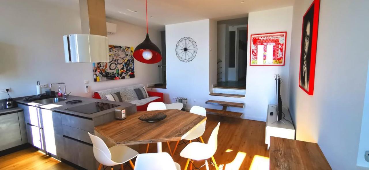 Magnifique Duplex Vue Mer Menton Exterior foto